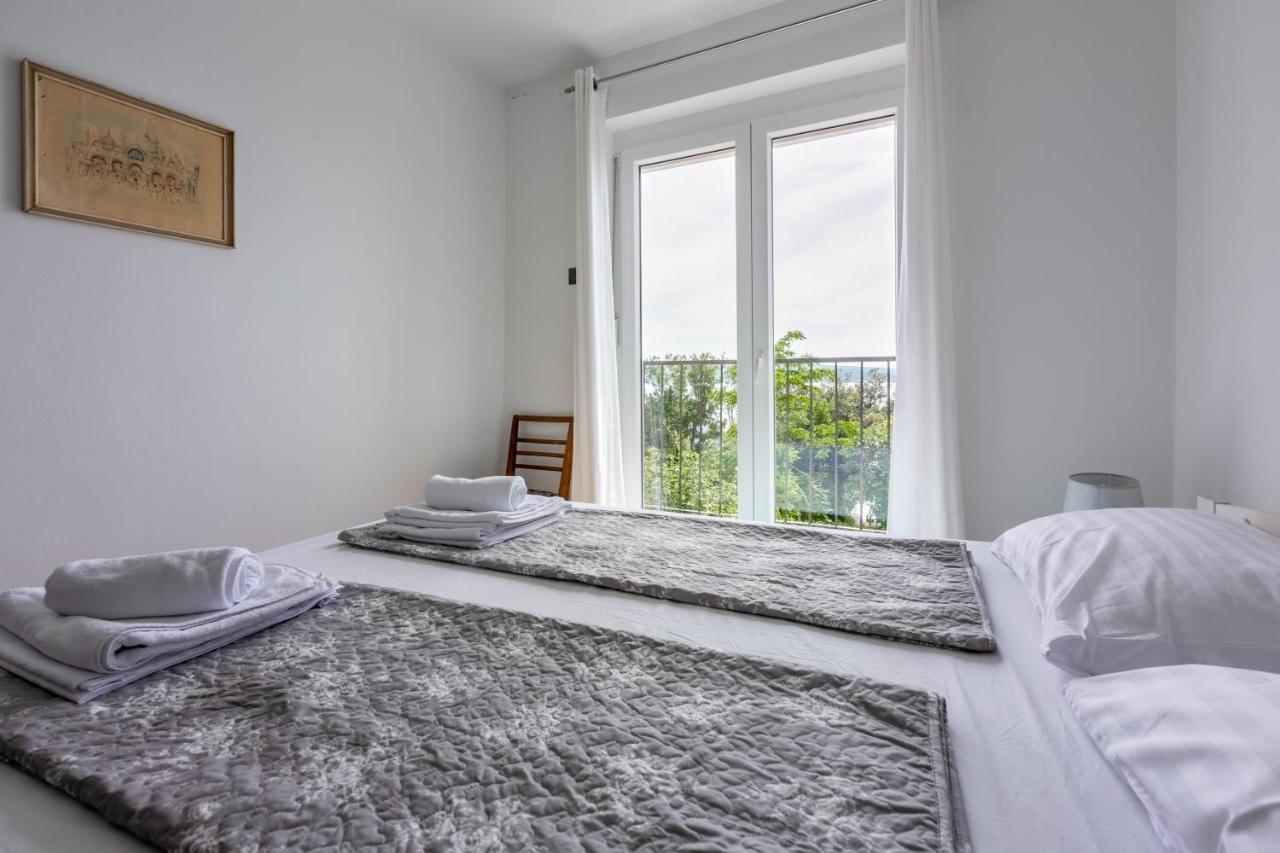 Apartment Carpe Diem "Pet Friendly" Crikvenica Buitenkant foto